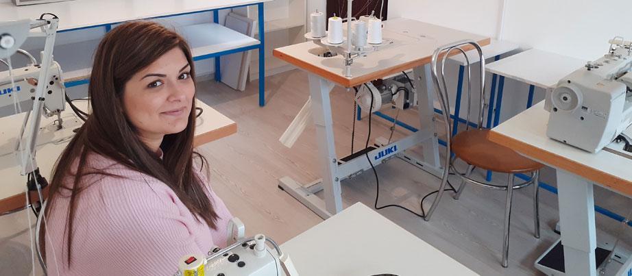 Anca Calin in ihrem kleinen Unternehmen