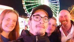 Selfie von Auszubildenden vor dem Prater