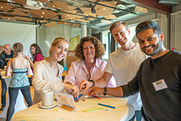 Gedankenaustausch der Teilnehmenden