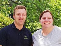 Männliche und weibliche Lehrkraft für Pflege und Gesundheit